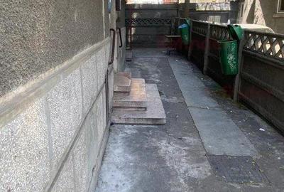 Casă cu 10 camere cu Canalizare în Foișorul de Foc - 2