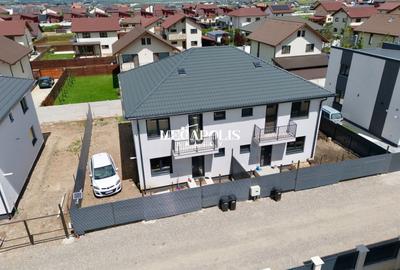 Duplex cu 4 camere cu Canalizare în Tărlungeni - 32