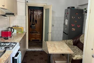 Apartament cu 3 camere decomandat în Calarași 4 - 7