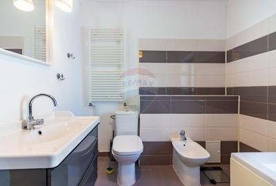 Casă cu 5 camere cu Teren 1097 Mp în Mogoșoaia - 18