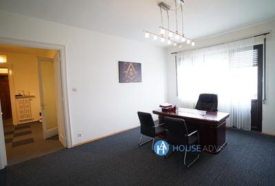 Apartament cu 5 camere în Romană - 2