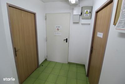 Spațiu comercial, de 1,212 mp, în Central - 10