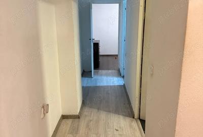 Vand urgent apartament 3 Camere Rupea - 4