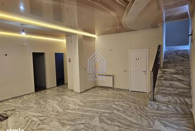 Spațiu comercial, de 250 mp, în Central - 5