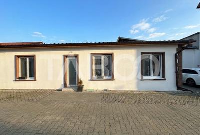 Apartament cu 3 camere decomandat în Turnișor - 2