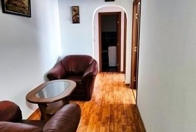 Apartament cu 3 camere decomandat în Mircea cel Bătrân - 4