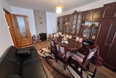 Apartament 3 decomandate, 2 bai, etaj 3 din 4, zona Nord - 3
