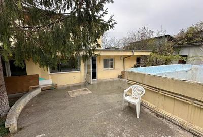 Casă cu 4 camere cu Teren 615 Mp în Central