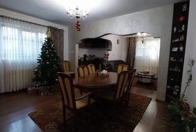 Casa / Vila 5 camere - Unirii / Nerva Traian - 3