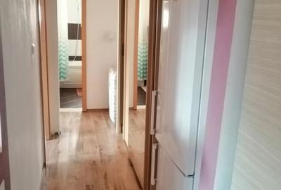 Proprietar inchiriez apartament - 2