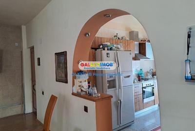 Casă cu 4 camere cu Teren 2400 Mp în Comana - 9