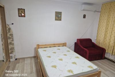 Garsonieră decomandată, mobilată în Dristor