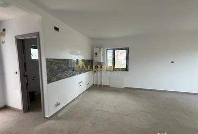 Casă cu 3 camere cu Teren 250 Mp în Berceni - 7