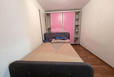 Apartament cu 3 camere semidecomandat în Sud - 5