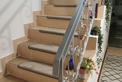 Casă cu 6 camere cu Teren 135 Mp în Alexandriei - 5