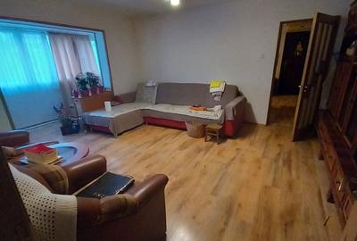 Apartament cu 2 camere semidecomandat în Central - 3