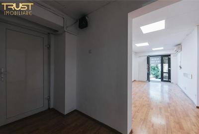 Spatiu birou/Cabinet |  3 camere | 74 MP  | Parcare - 7