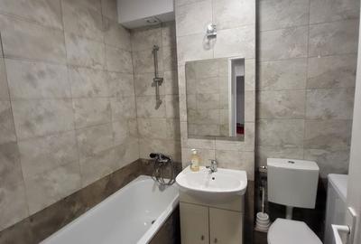 Apartament cu 4 camere decomandat în Ampoi 2