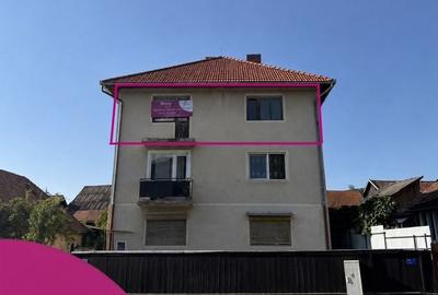 Apartament cu 3 camere decomandat în Exterior Est