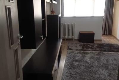 Apartament cu 3 camere decomandat în Colentina - 2