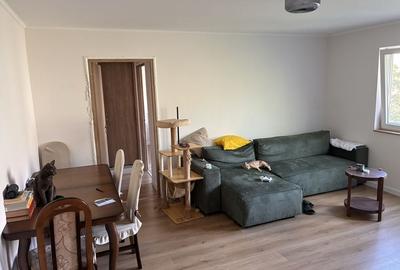 Apartament cu 3 camere semidecomandat în Rogerius - 2