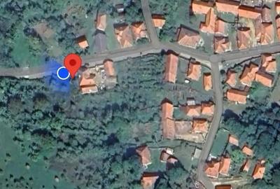 Teren de 410 mp, în Cerișor - 9