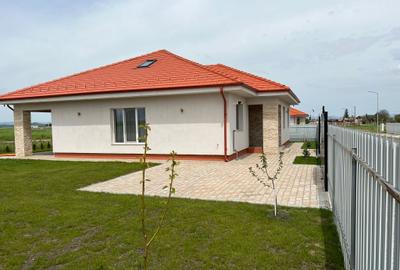 Prejmer, casa individuala - 4 camere, teren 500 mp,