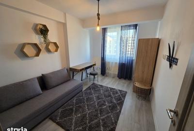Apartament cu 3 camere în Central - 1