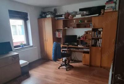 Casă cu 3 camere cu Canalizare în Muncitoresc - 4