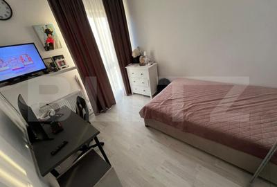 Apartament de vanzare, cu 3 camere, 80 mp, zona Sud - 14