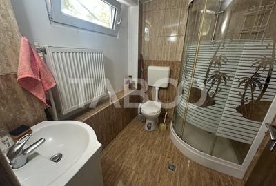 Casa de vanzare 3 camere 110 mpu teren liber 198 mp si garaj Fagaras - 12