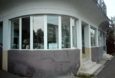 Spațiu comercial, de 100 mp, în Central - 5