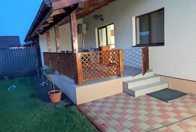 Casă în Moșnița Nouă