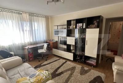 Apartament cu 3 camere semidecomandat în Micro 16 - 8