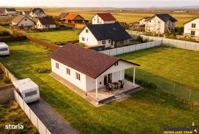 Casă cu 3 camere în Tărlungeni