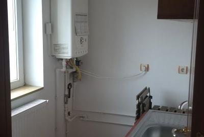 Garsonieră decomandată în Casa Cărții - 4