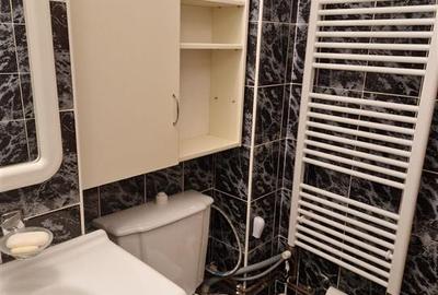 Apartament cu 3 camere decomandat în Dâmbovița - 21