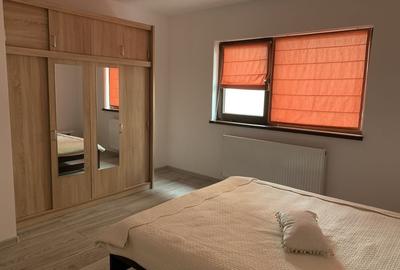Casă cu 3 camere în Sânpetru - 1