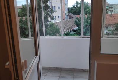Apartament cu 2 camere semidecomandat în Central - 7