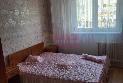 Apartament cu 3 camere semidecomandat în Rahova - 5