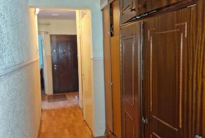 Apartament cu 3 camere decomandat în Nicolina - 5