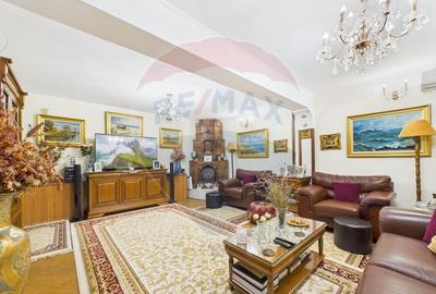 Casă individuală cu 10 camere cu Garaj în Central - 3