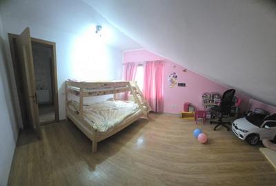 Mamaia Nord casa cocheta, se accepta si schimb auto Mamaia Nord casa cocheta, se accepta si schimb auto - 3