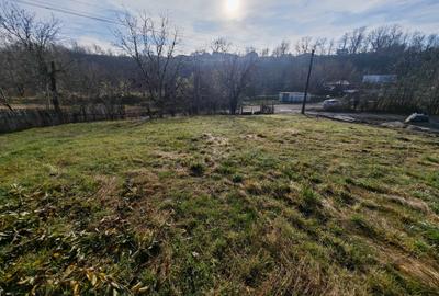 Teren Construcții intravilan de 843 mp, în Măgura - 3