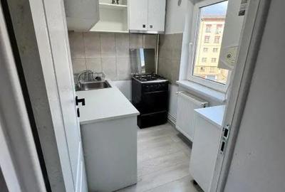 Garsoniera de vanzare, zona Centrala - 7