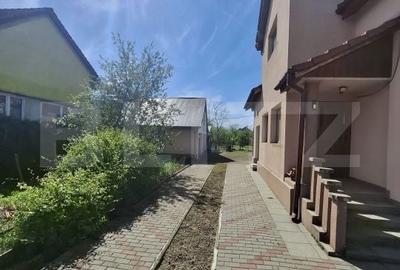 Casă cu 7 camere cu Teren 1550 Mp în Central - 18