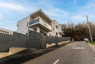 0% comision Case noi materiale de calitate zona Planoare-Bonas, Dezmir - 22