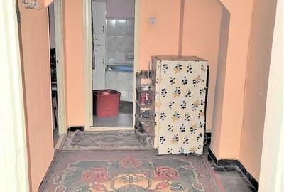 Apartament cu 2 camere decomandat în Micro 18 - 1