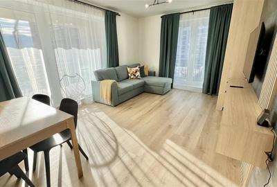 Apartament cu 3 camere decomandat, mobilat în Tractorul - 26