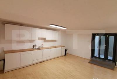 Spațiu comercial, de 504 mp, în Gruia - 10